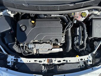 Opel ASTRA Innovation 1.4 92kW - 10