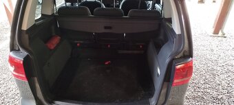 VOLKSWAGEN TOURAN 2 0TDI - 10