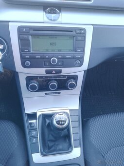 Volkswagen Passat sedan B7 1.4 TSI - 10
