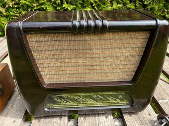 Retro rádia Tesla - 10