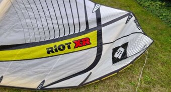 Kite 9 a 12 m2, 2x board, 2x bar - 10