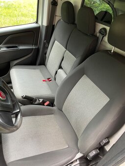 Fiat Doblo Maxi 1.6 MTJ 2020 - 10