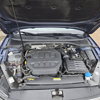 Volkswagen Passat 2.0 tsi 140 kw R-line dohoda na místě možn - 10