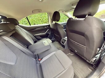 ŠKODA OCTAVIA IV 1,5TSi 96kW DSG CNG Koup.ČR,1.majitel,2021 - 10