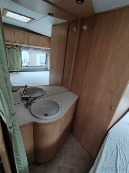 Bürstner Ventana 450-mover, předstan, francouzská postel - 10