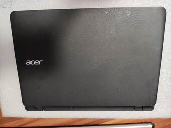 Acer Aspire  11,6" , 4gb ram , 32 gb uložiště, win 10 - 10