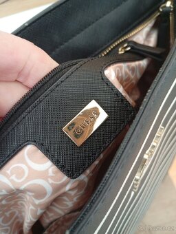 Kabelka Guess - 10