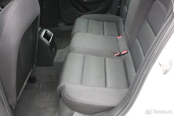 Audi A4, 2.0 TDI, Bi-XENON, LED, manuál - 10