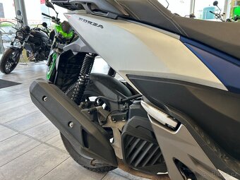 Honda Forza 125 2017 ČR 5.300km - 10