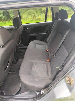 Mondeo mk3 2.0 85kw 2005 combi s tažným zařízením - 10