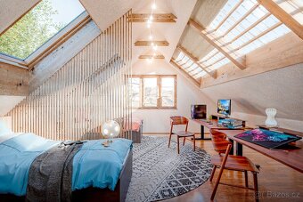 Velký rodinný / malý činžovní dům Únětice - 10