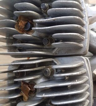 Originální nový motor uloženka IŽ PLANETA IŽ JUPITER IŽ350 - 10