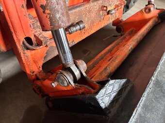 LOCUST L903 + LOCUST PALETOVÉ VIDLE - 10