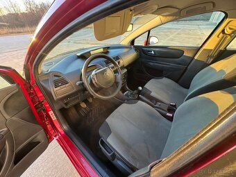 Citroen C4 1.4 r.v. 2006 Nová STK - 10