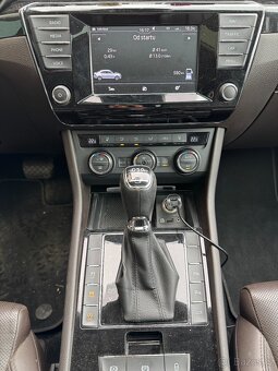 Škoda Superb 3 2.0 TSi 206 KW 4x4 , odpočet DPH - 10
