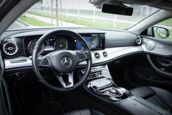 Mercedes-Benz E trieda Kupé 200 A/T 9g / AJ NA SPLÁTKY / - 10