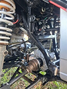 Čtyřkolka Linhai M550L - 10