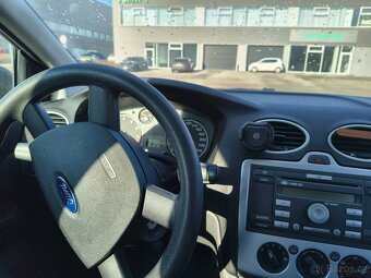 Ford Focus mk2 1.6 85 kw - 10