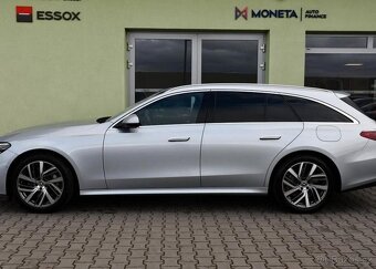 Mercedes-Benz Třídy E 300de 4MATIC PANO ZÁRUKA 1M - 10