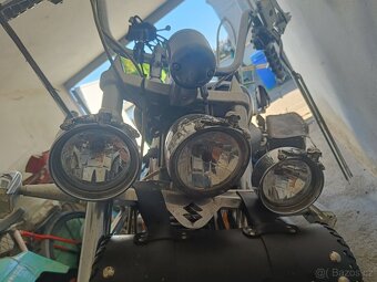 Suzuki Intruder VS1400 - 10