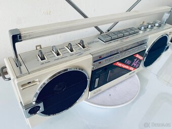 Radiomagnetofon Sharp GF-7, rok 1984 - 10