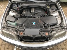 BMW 3 E46 316i 85kW Combi 2003 - díly z vozu - 10