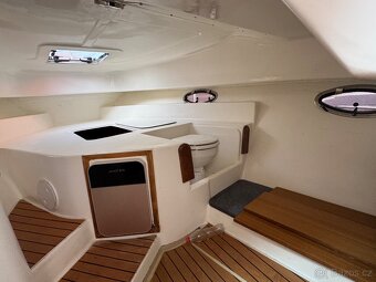 Kajutová loď Cruiser 700-včetně nového lodního přívěsu - 10