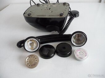 Starý telefon Tesla T65S - 10