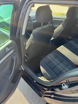 Volkswagen Golf VI MATCH 77kW - 10