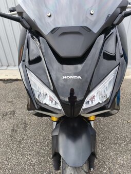 Honda Forza 750 ABS,TC (2022) TOP stav, jako nová, 16 tis.km - 10