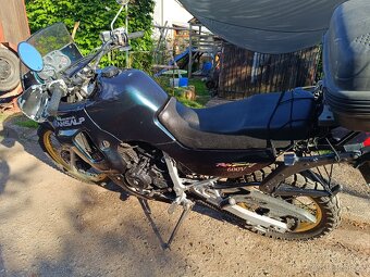 Honda Transalp XL 600V, byla ukradená v noci na 12 srpna - 10