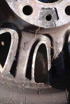 Prodám ALU KOLA BMW R17 - E60 / E61 ( 302 ) - 10