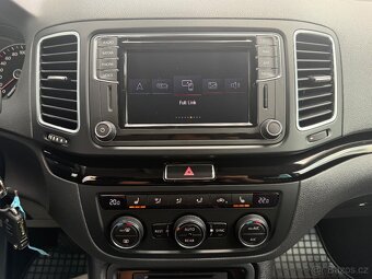 Seat ALHAMBRA 2.0 TDi DSG LED NAVI KAMERA WEBASTO 7 MÍST - 10