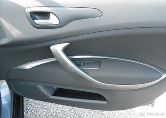 Citroën C5 2,0 103 kW SERVISKA Digiklima benzín - 10