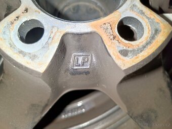 Oz Racing Crono HT R17 8jx17H2 - 10