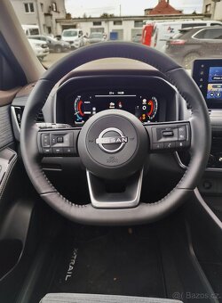 Nissan X-Trail 1.5 e-POWER 4WD, AKCE - 10