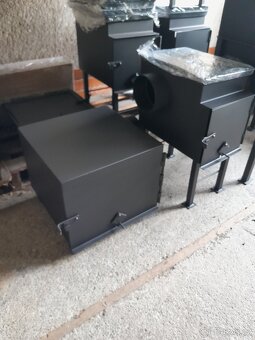 Topeniště - kamínka k udírně - 10