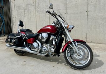 Honda VTX 1800, TOP stav - 10