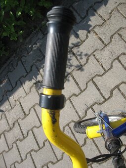 Dětská koloběžka - 10