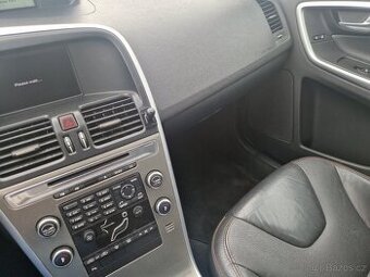 Volvo XC 90 D5 129 kw - tažné zařízení - - 10