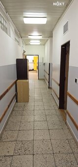 Pronájem komerční Obchodní prostory, 285㎡ - 10