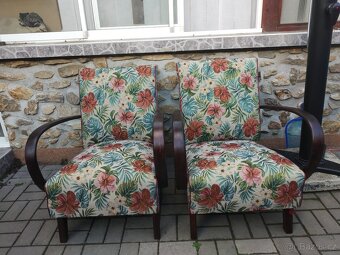 Křesla J.Halabala. - 10