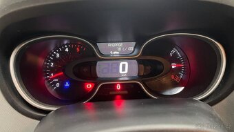 Renault Trafic - 10