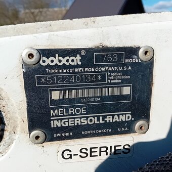 Smykový nakladač Bobcat 763, r.v. 2002 - 10