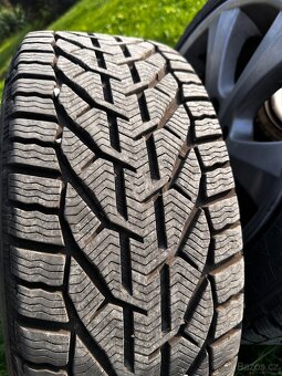 BMW e91 318i 90kw - 10