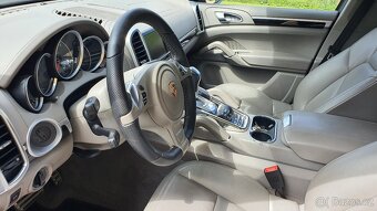 PORSCHE CAYENNE S 4.2TDi V8 382PS MODEL 2014 PĚKNÉ - 10