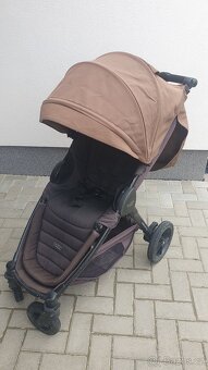 Britax B-MOTION Plus - 10