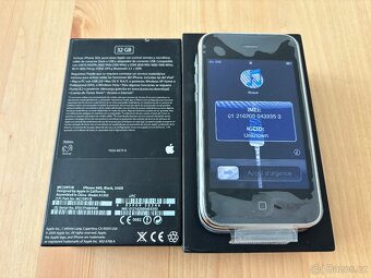 Nový Apple iPhone 3GS 32GB Black - 10