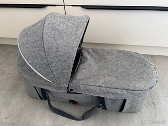 Sourozenecký kočárek X-Lander + korbička - 10