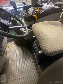 John Deere 5820 - 10